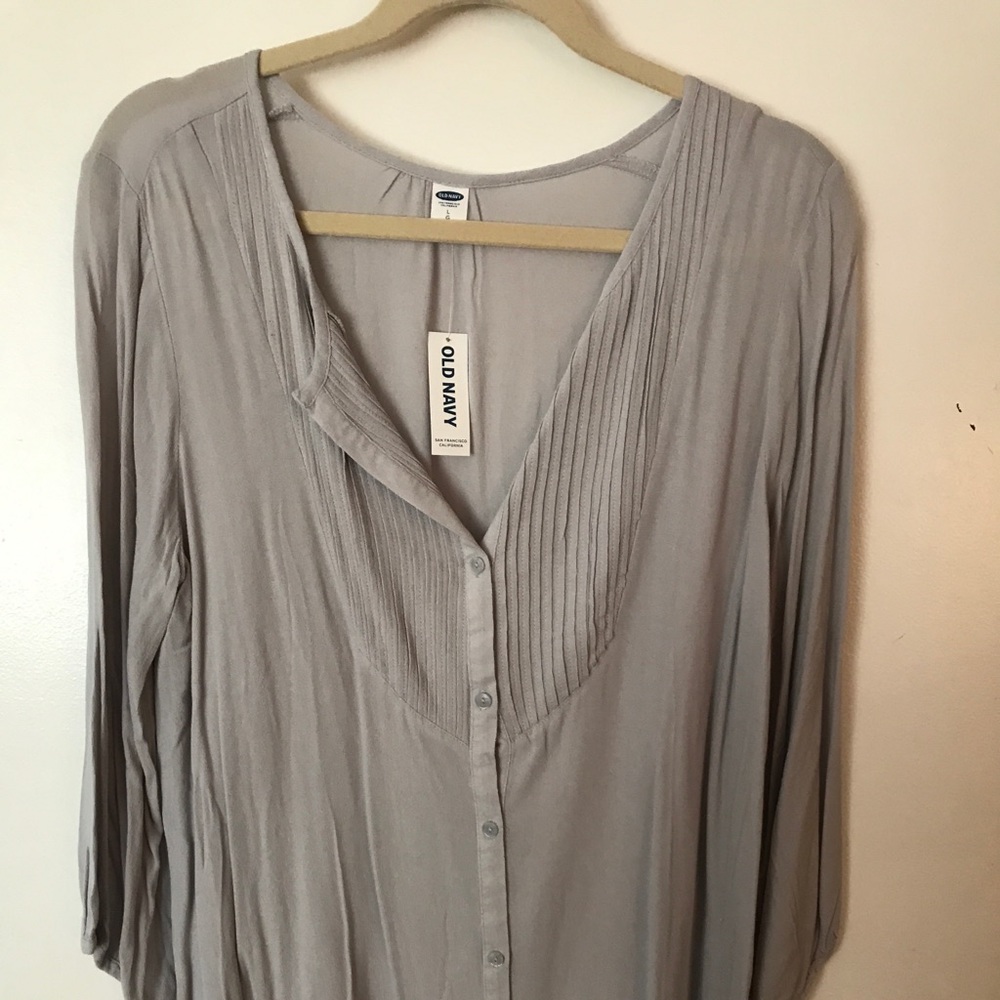 Old Navy pleated blouse